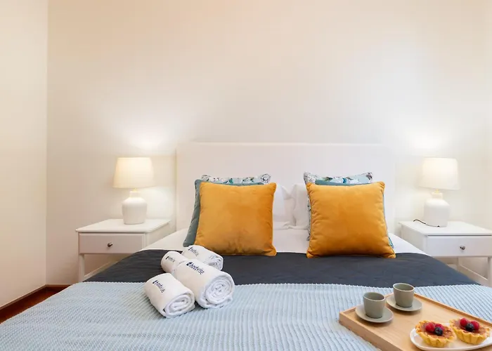 Host Wise - Gorgeous Spacious Flat - Ace Location 아파트